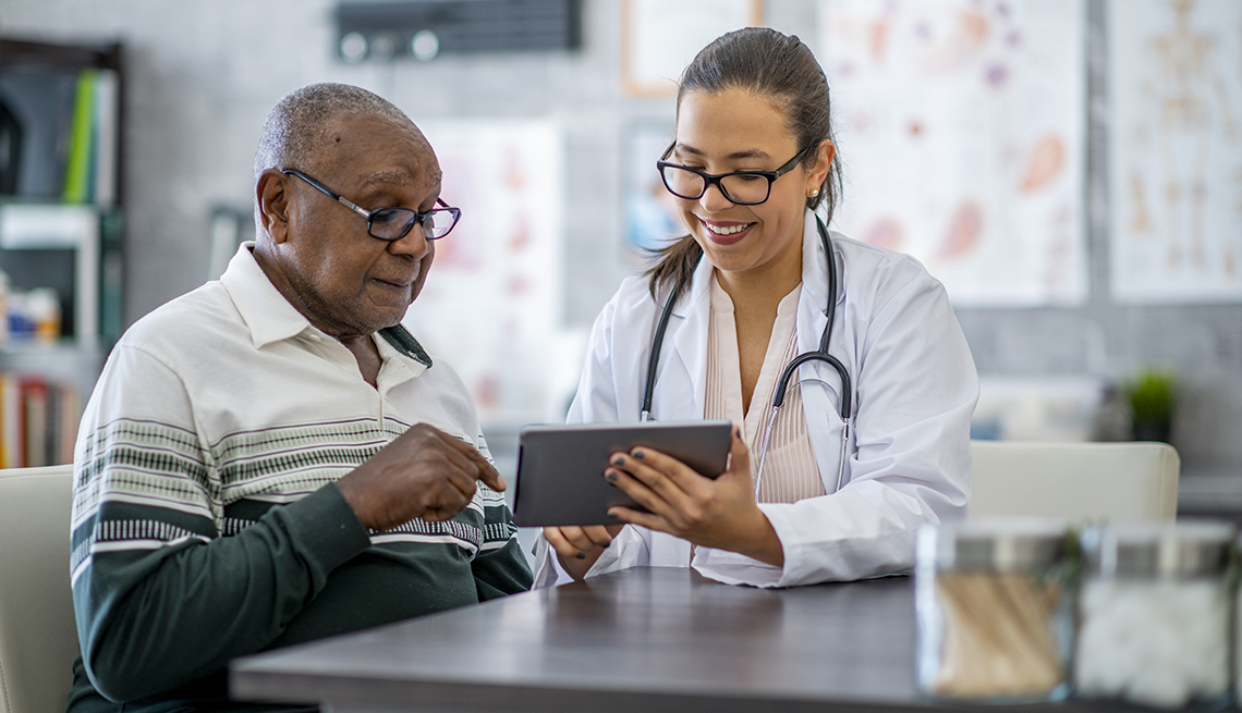 Consulte a un especialista médico